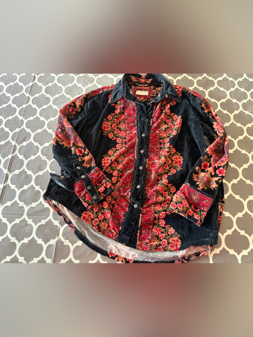 We The Free One Night Velvet Top Black Velvet Button-Down with Red Floral Print - Picture 3 of 10